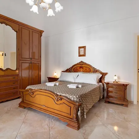Gioberti Holiday home